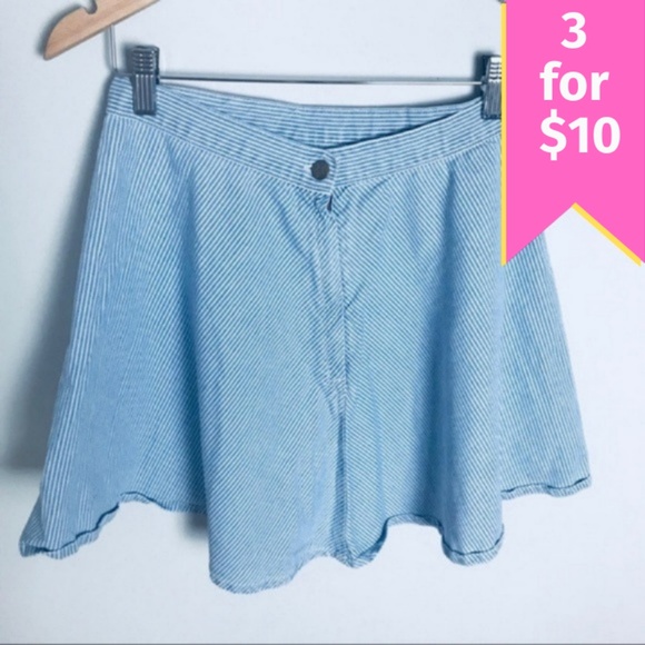 Dresses & Skirts - SoulCal Blue White Pinstriped Skirt